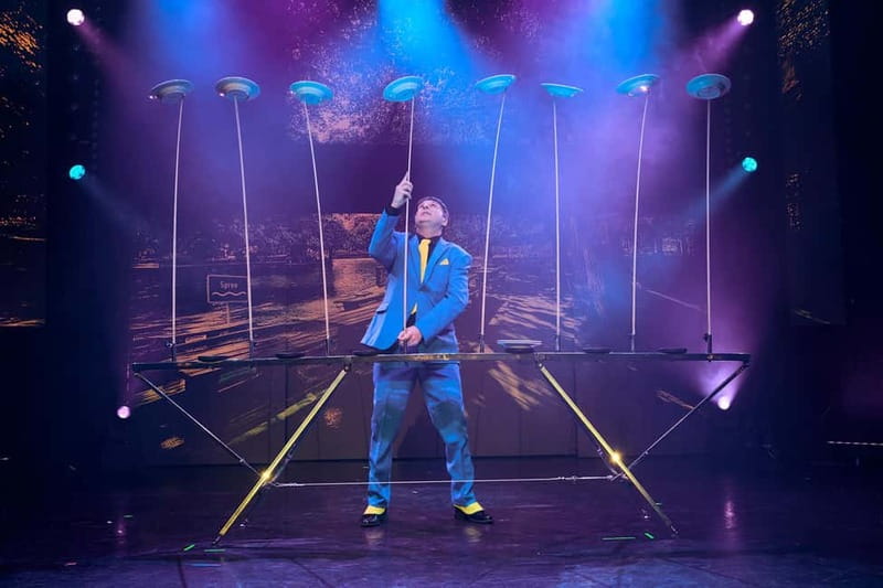Berlin: “VARIETÉ GAGA” at Wintergarten - Varieté Show - Dinner theater without a fixed meal package