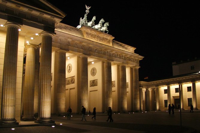 Berlin Wall: Greatest Escapes Self-Guided Walking Adventure - Seven stops, each reached by a clue