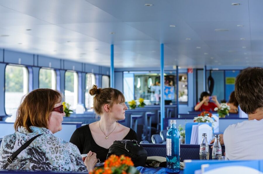 Berlin: World Heritage Cruise to Potsdam - Glienicke Bridge and the route into Potsdam