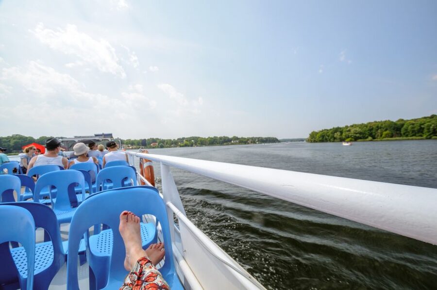 Berlin: World Heritage Cruise to Potsdam - Potsdam, Lange Brücke, and the return journey