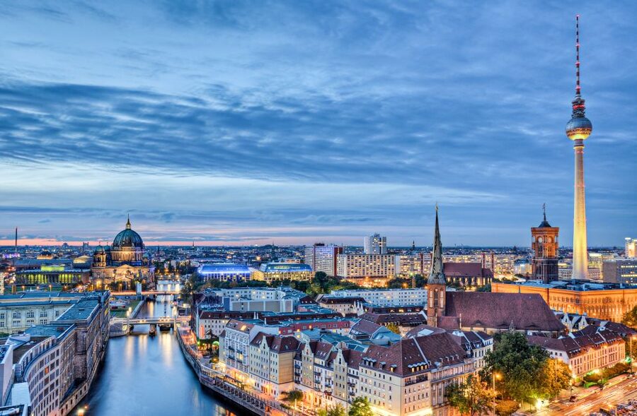 Best Berlin Shore Excursion from Warnemunde or Rostock Port - Nazi history at the bunker and Topography of Terror