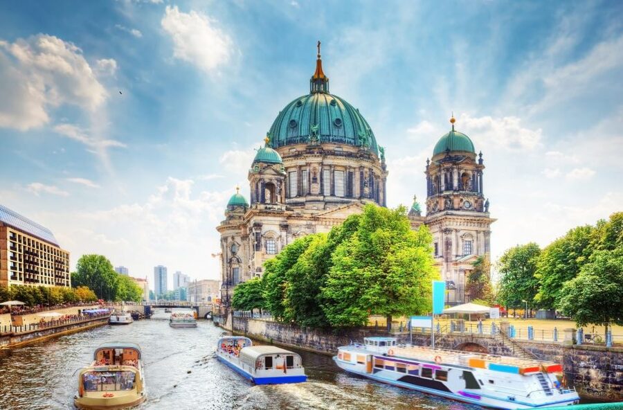Best Berlin Shore Excursion from Warnemunde or Rostock Port - Charlottenburg Palace and the former West Berlin