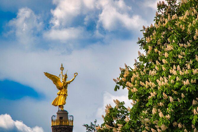Best of Berlin HopOn HopOff Tour - Starting around Kurfürstendamm and KaDeWe