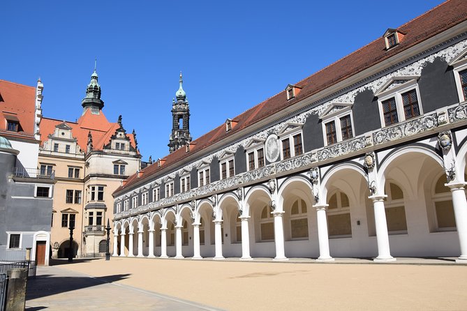 Bicycle tour of Dresden - Great Garden and Its Baroque Castle