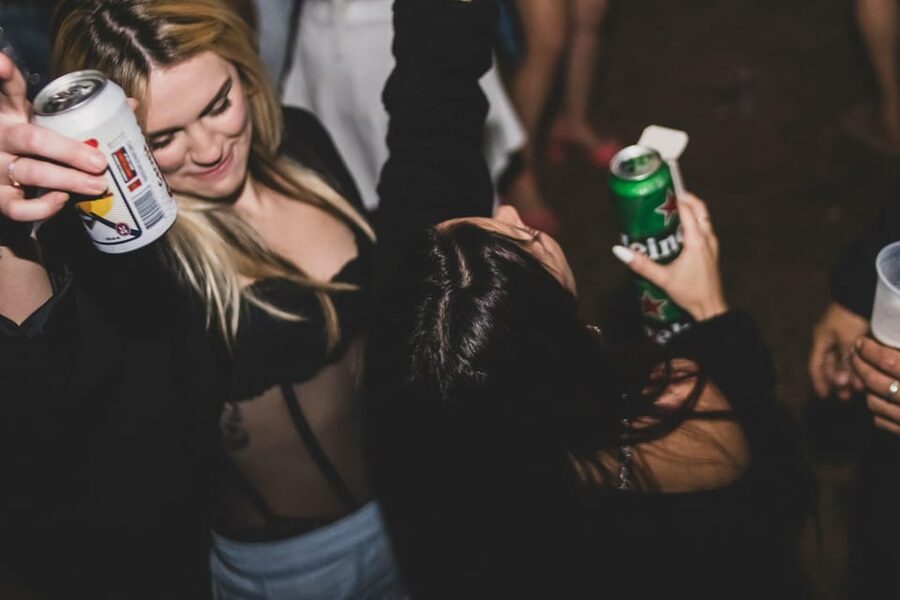Big Hamburg Pubcrawl - Shots, Games & VIP Bundle - The guide makes or breaks the night