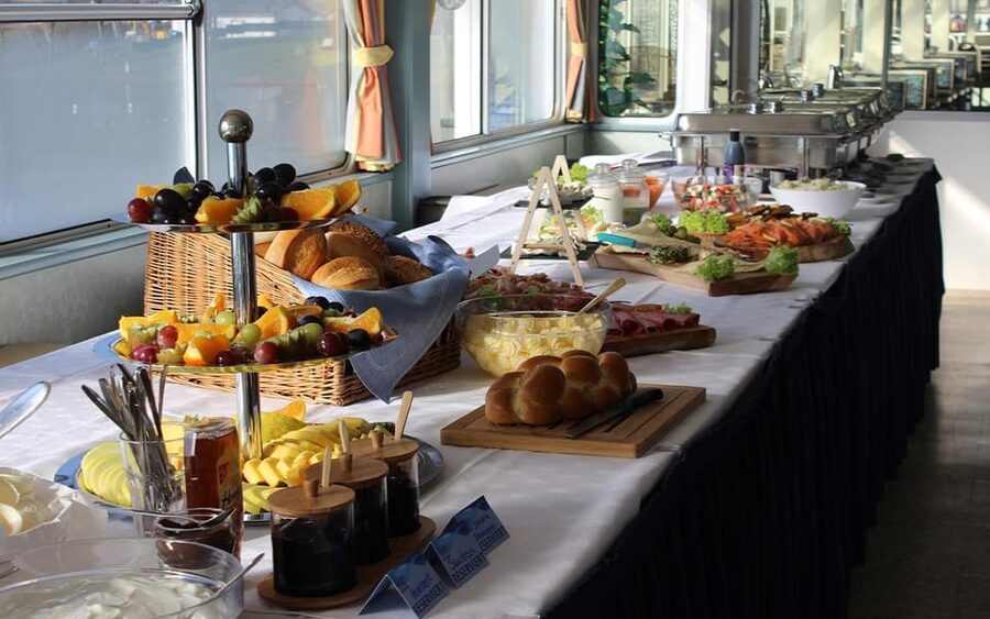 Biggesee: Boat Tour with All-inclusive cake buffet - The cake buffet is the heart of the outing