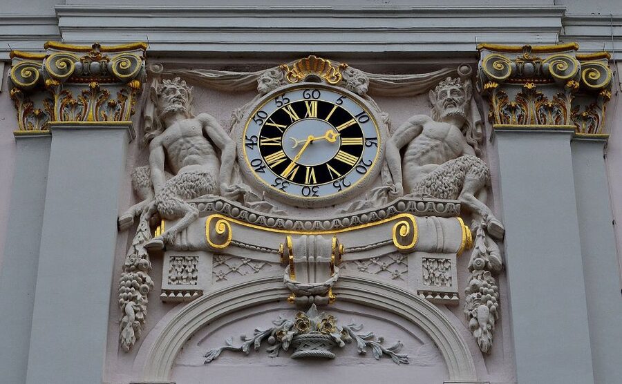 Bonn: Private Guided Walking Tour - The Electoral Palace and the age of the electors