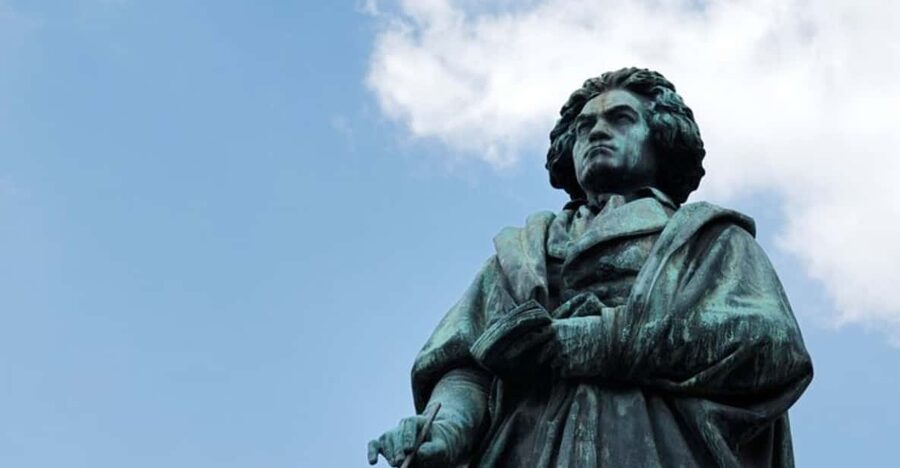 Bonn : Private Walking Tour With A Guide ( Private Tour ) - What the first hour is likely to cover
