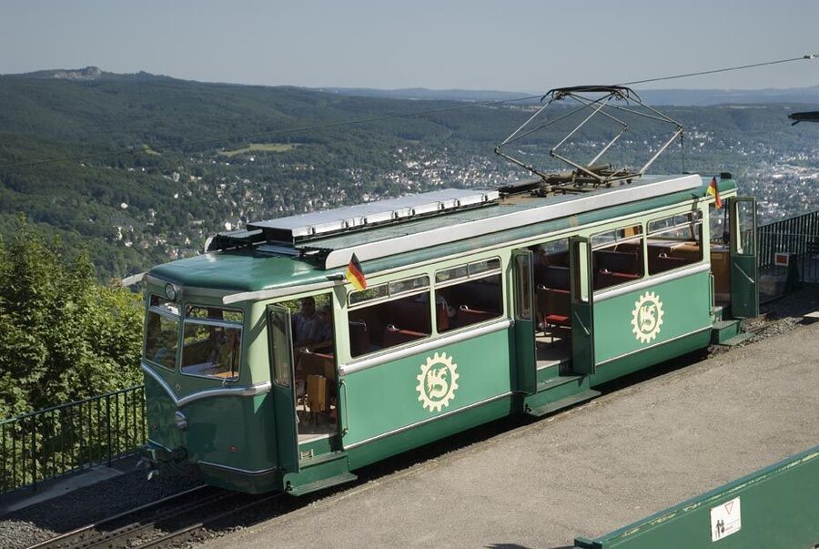 Bonn Regio WelcomeCard with Guidebook - Castles, the Rhine, and the Siebengebirge