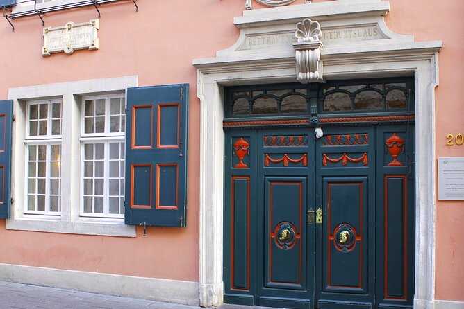 Bonn Scavenger Hunt and Sights Self-Guided Tour - Starting at Brüdergasse 8 in Bonn