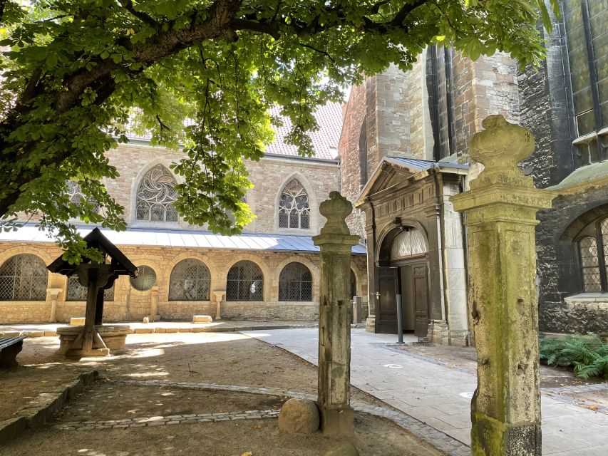 Braunschweig: Private Tour through the history of crime - Witch trials, murders, and organized crime