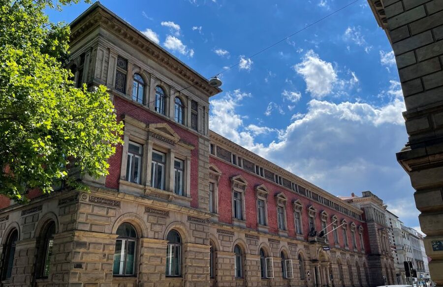 Braunschweig: Private Tour through the history of crime - German language and the pace of the walk