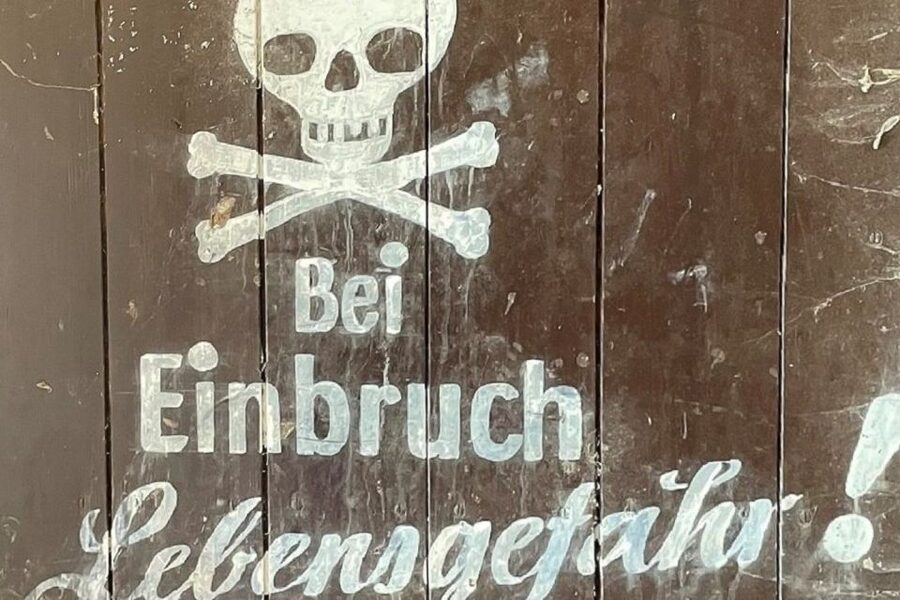 Braunschweig: Private Tour to Ghosts, Witches & Vampires - The Hangman’s Side Street and Half-Timbered Houses