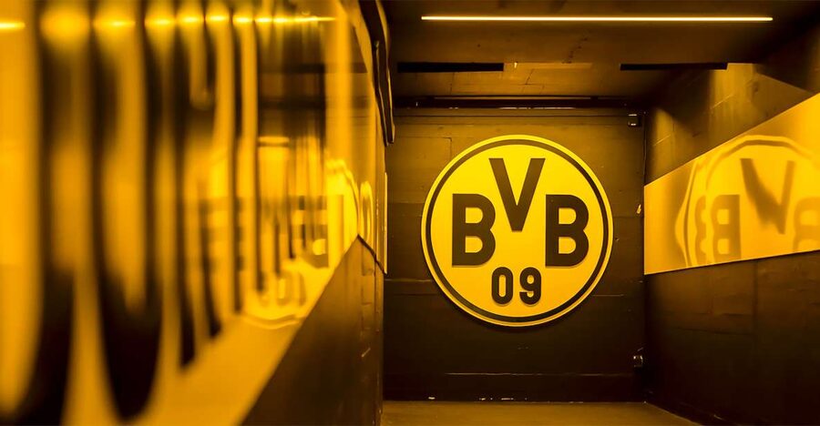 BVB Signal Iduna Park: Stadium Access and Self-Guided Tour - Entering Signal Iduna Park at Foyer West