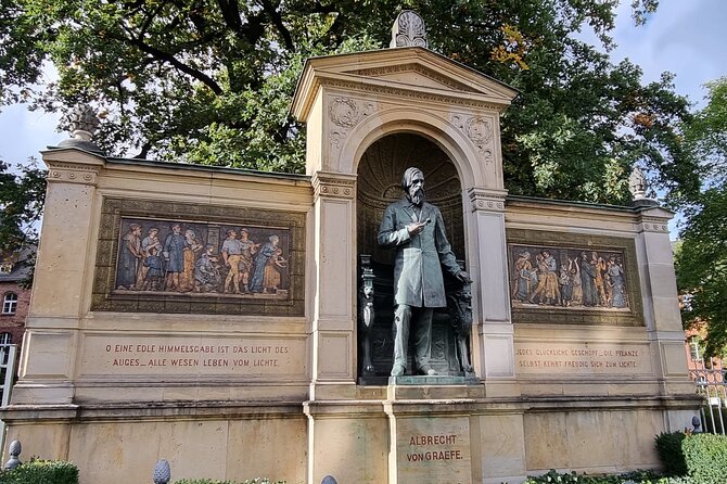Charité Hospital Walking Tour: Exploring Berlin’s Medical History - How the two-hour format works for your day