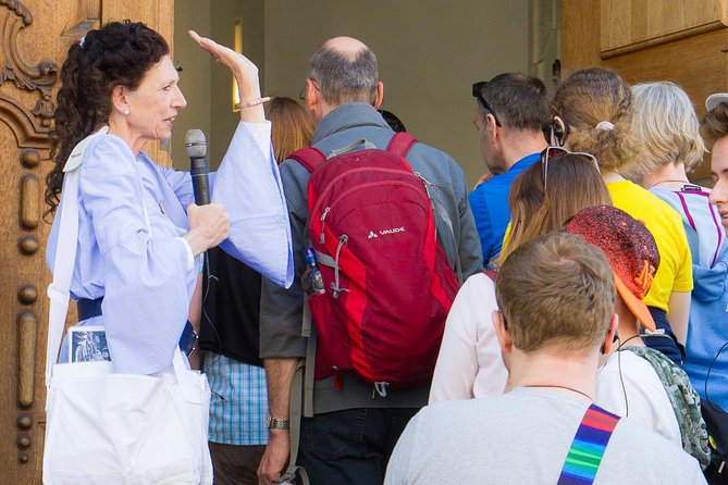 City tour and castle tour with green vaults, parade rooms and much more - Dresden Castle brings the day indoors