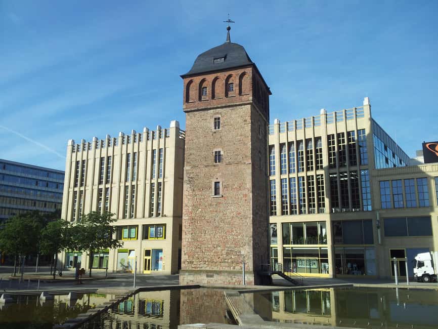 City tour Chemnitz - Starting near the Chemnitzer Hof