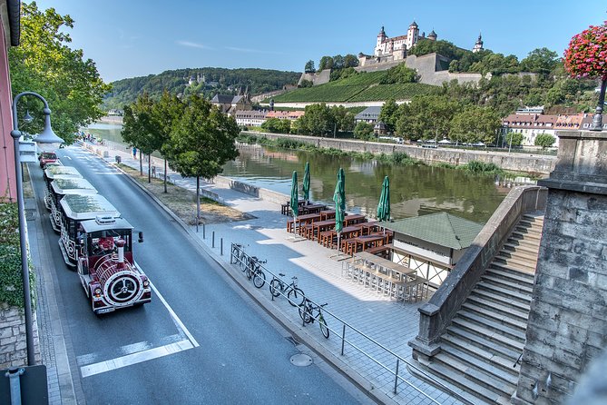 City tour through Würzburg with the Bimmelbahn - Who Will Enjoy This Tour Most