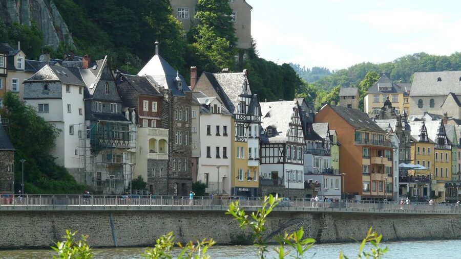 Cochem: Private Guided Walking Tour - From Celts and Romans to Villa Cuchema