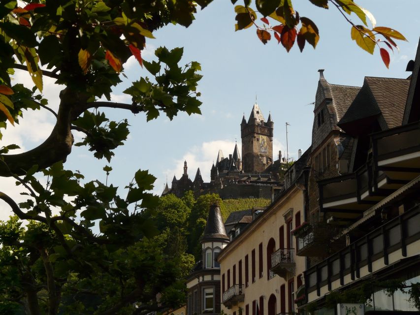 Cochem: Private Guided Walking Tour - St. Martin’s Church and the shape of old Cochem