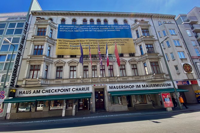 Cold War Berlin - Private Live Virtual Experience - Checkpoint Charlie: the Cold War’s most tense crossing