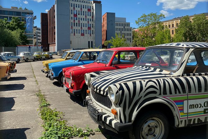 Cold War Berlin - Private Live Virtual Experience - Guides, questions, and the private group format