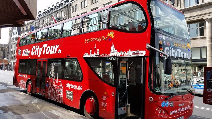 Cologne: 24h Hop-On Hop-Off Sightseeing Bus Ticket - Cologne from the Cathedral outward