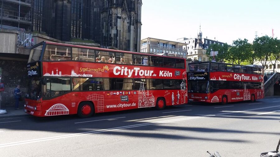 Cologne: 24h Hop-On Hop-Off Sightseeing Bus Ticket - Who should book this ride?