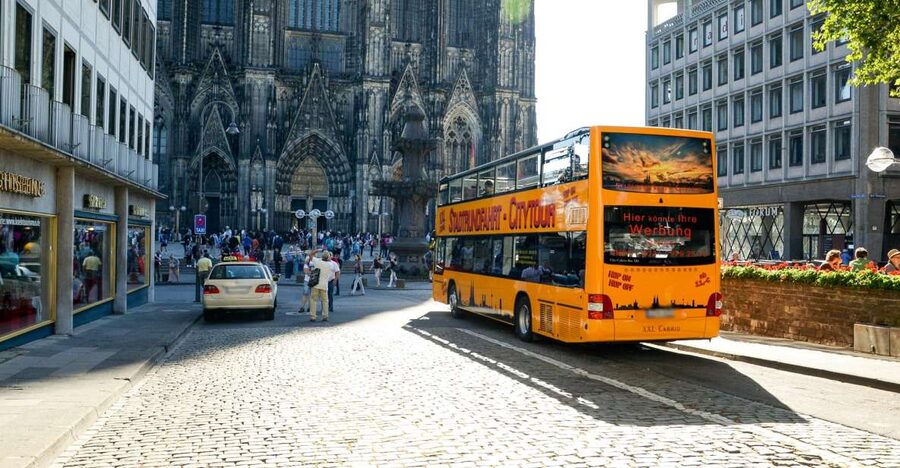 Cologne: 24h Hop-On Hop-Off Sightseeing Bus Ticket - The 90-minute loop, stop by stop