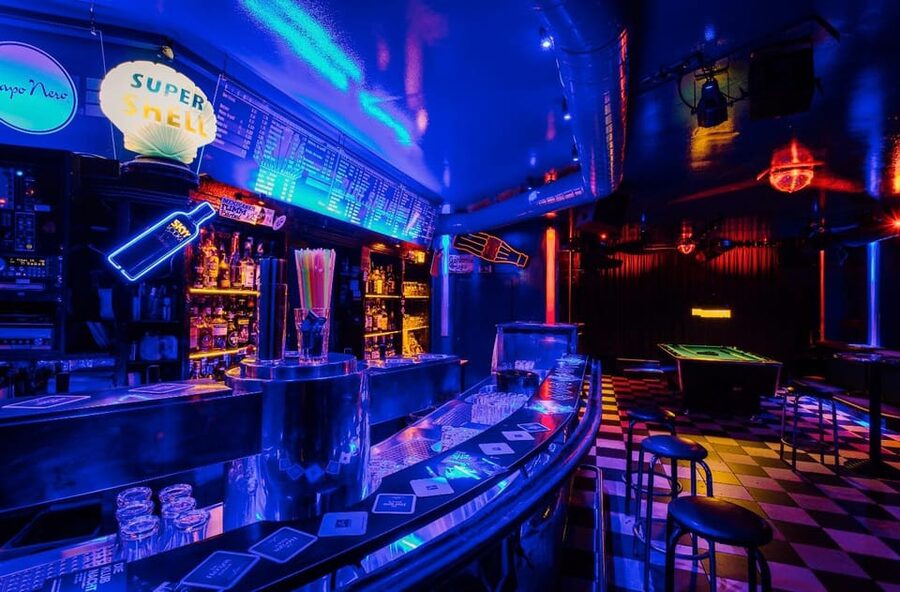 Cologne: Best Stand-up-Comedy with laugh guarantee - Practical planning for your Cologne evening