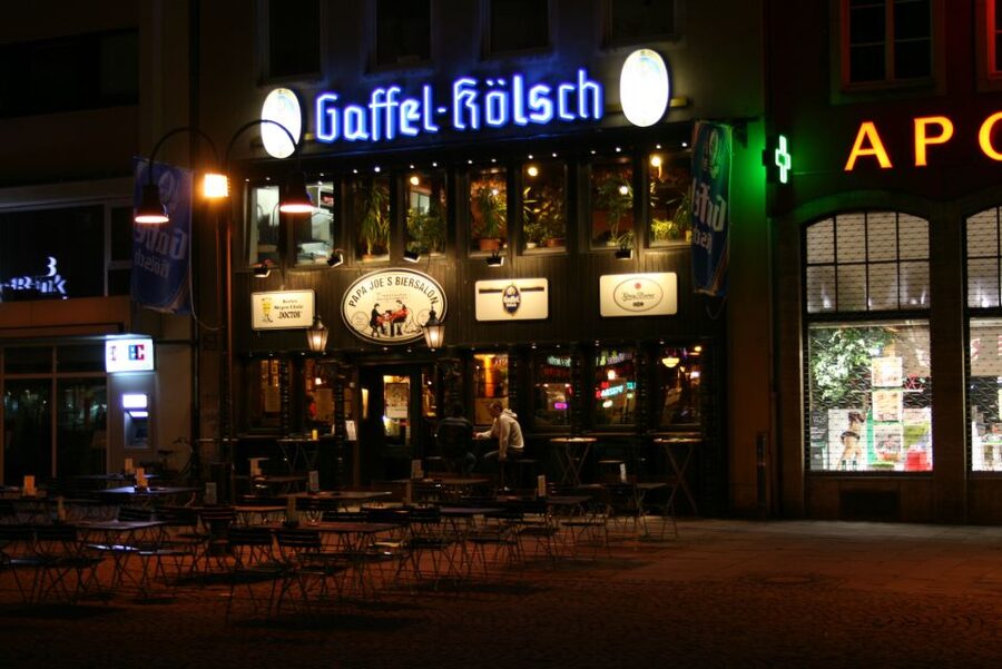 Cologne: Brewery Tour with Beer Tasting and Halven Hahn - Is $33 a fair price?