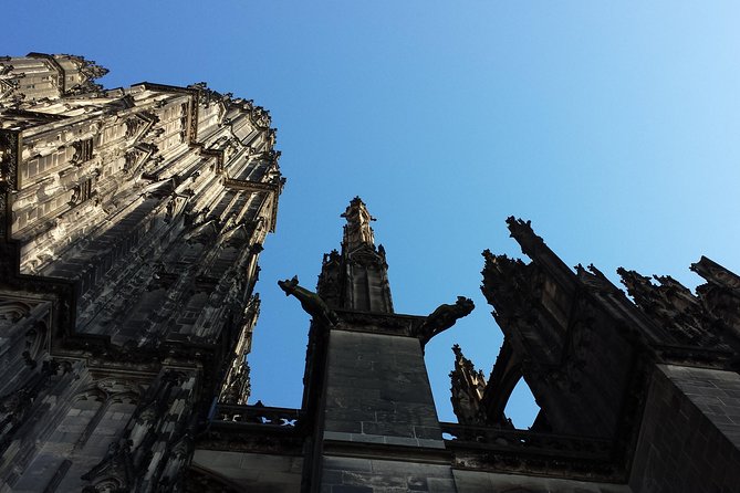 Cologne City Tour Experience cathedral city on the Rhine - Gross St. Martin and the old market squares