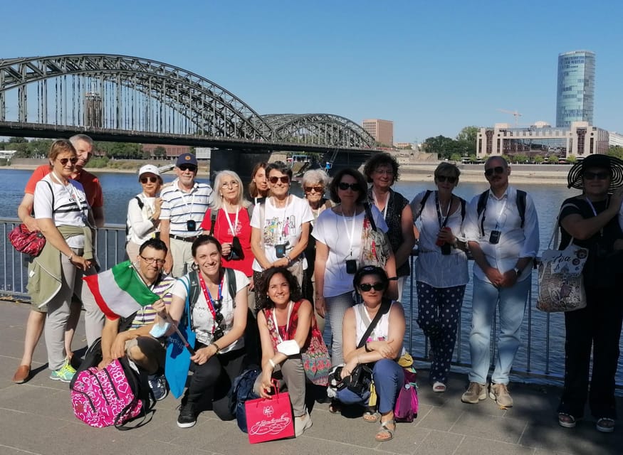 Cologne classic walking tour - What makes Sara’s Italian-language guiding useful