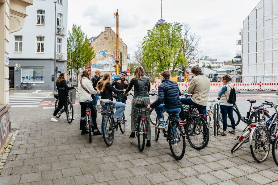 Cologne: Ehrenfeld Street Art Bike Tour - What the guide adds to the artwork