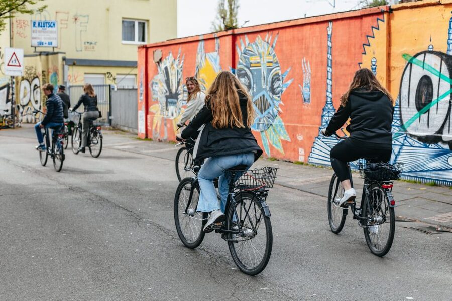 Cologne: Ehrenfeld Street Art Bike Tour - Brüsseler Platz and the creative Belgian Quarter