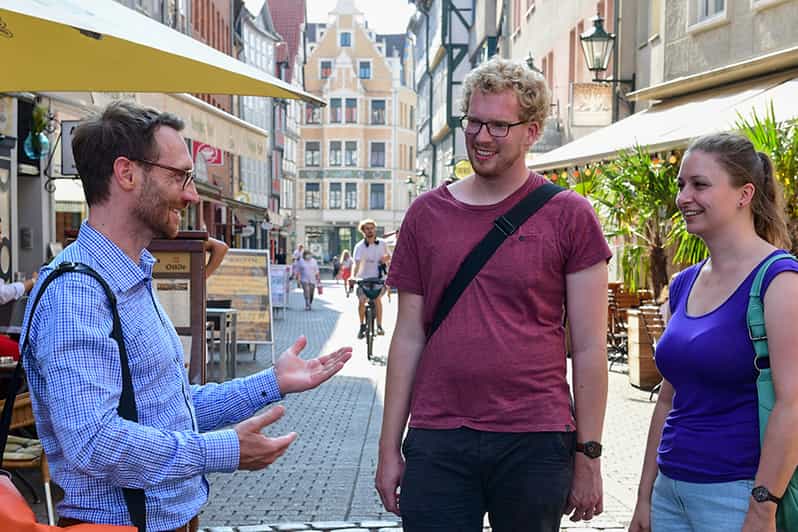 Cologne: entertaining guided tour to old town highlights - Cologne Cathedral, the city’s great first lesson