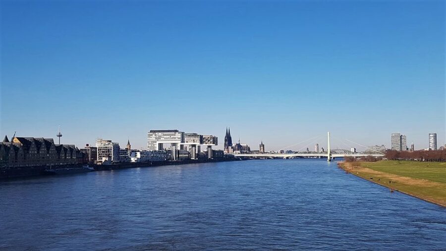 Cologne: Guided E-Bike Panorama Tour - Starting near the Eigelstein city gate