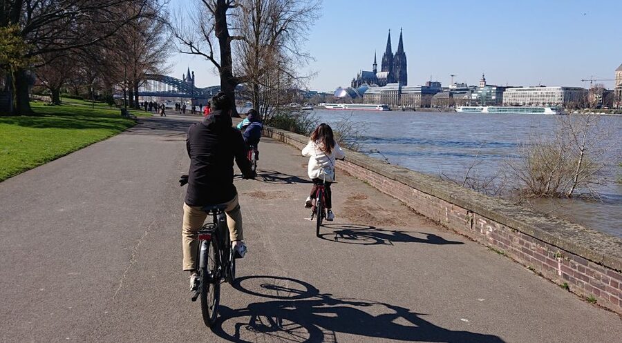 Cologne: Guided E-Bike Panorama Tour - Chlodwigplatz and Severinsviertel