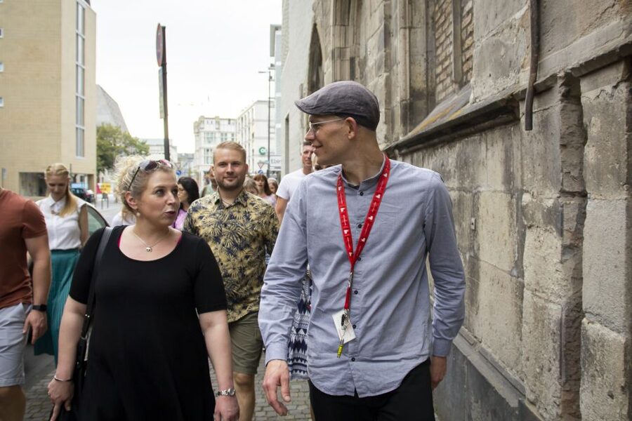Cologne: Guided Highlights Tour with a Local - From Museum Ludwig to the Rhine