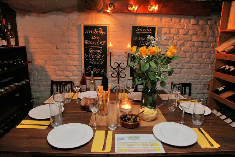 Cologne-Nippes: Cheese and wine with champagne and Grand Cru - A French-style evening in Cologne-Nippes