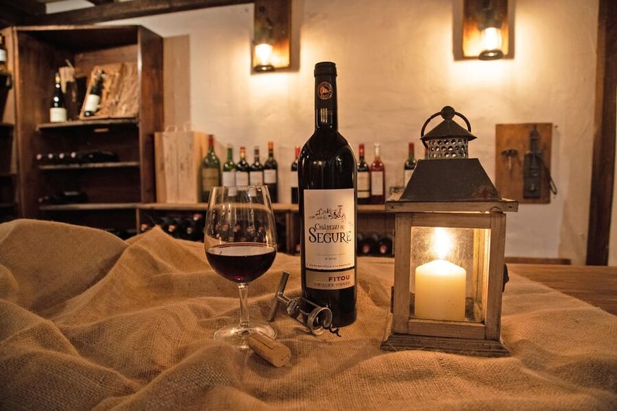 Cologne-Nippes: Cheese and wine with champagne and Grand Cru - Is $93 a fair price?