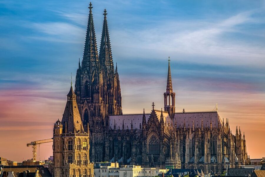 Cologne: Old Town Highlights Walking Tour - Is two hours enough for Cologne’s old town?