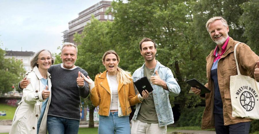 Cologne Old Town: Outdoor Escape Game - Reading the city through architectural clues