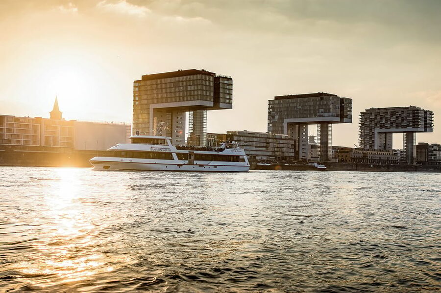 Cologne: Panoramic City Cruise - Old Town churches, modern Cologne, and Rheinauhafen