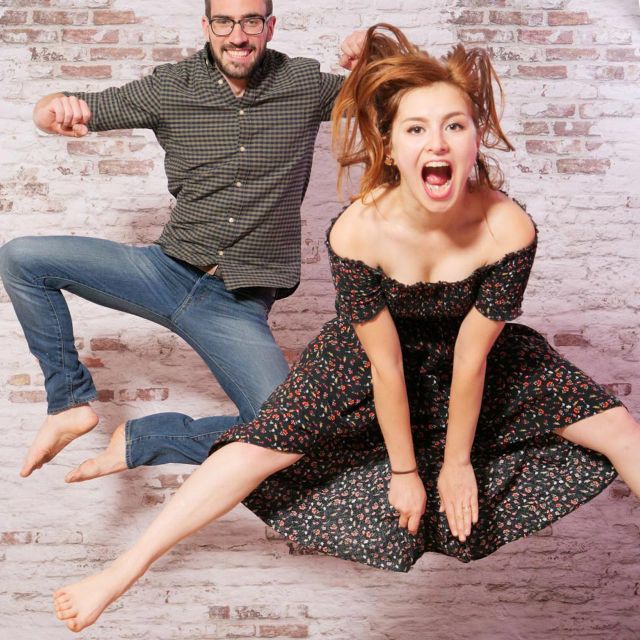 Cologne: Selfiewerke Selfie Foto Studio - Language, access, and practical planning