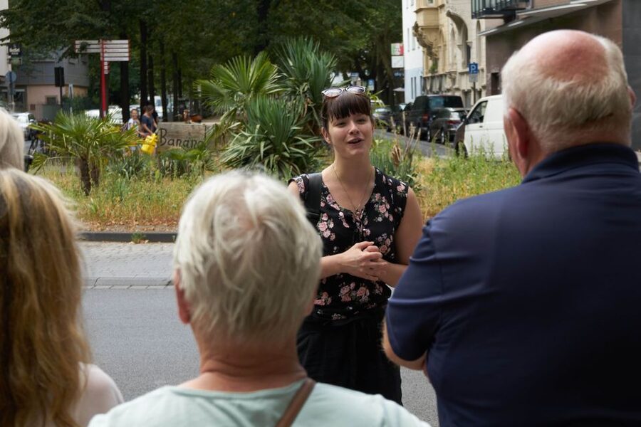 Cologne: Südstadt Guided Foodie Walking Tour - Walking through Severin’s streets and shops