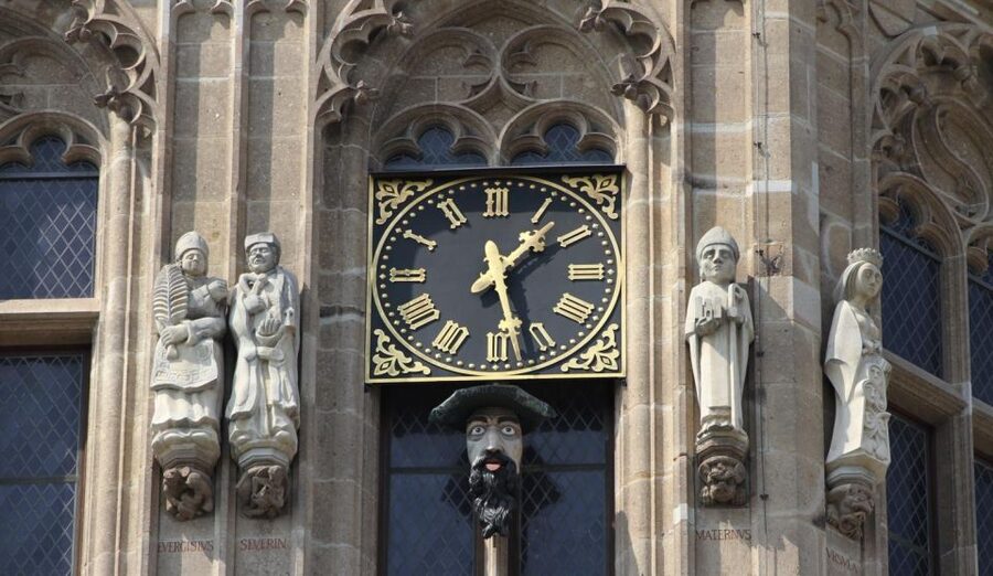Cologne: The Night Watchman Old Town Walking Tour in German - Who will get the most from this walk?