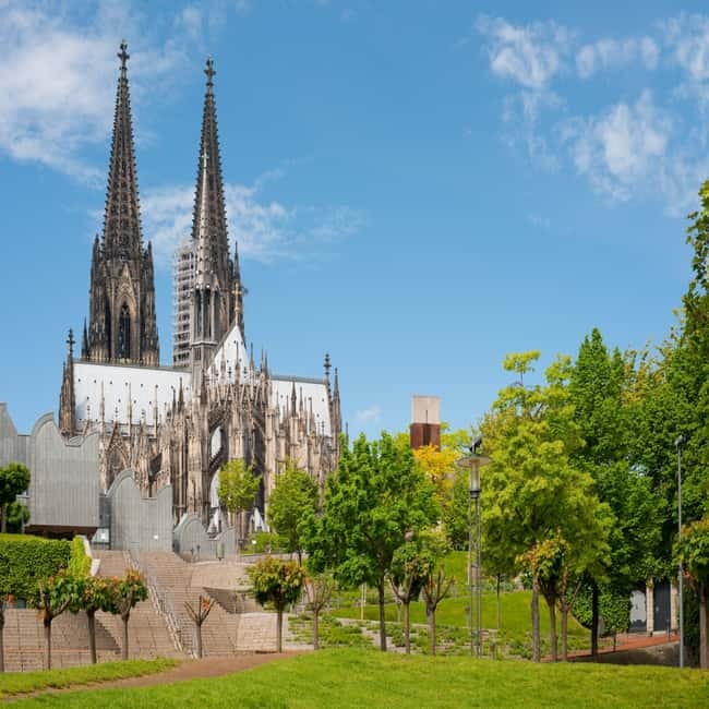 Cologne: WWII Sites with Optional EL-DE Haus Private Tour - Reading the Old Town through wartime traces