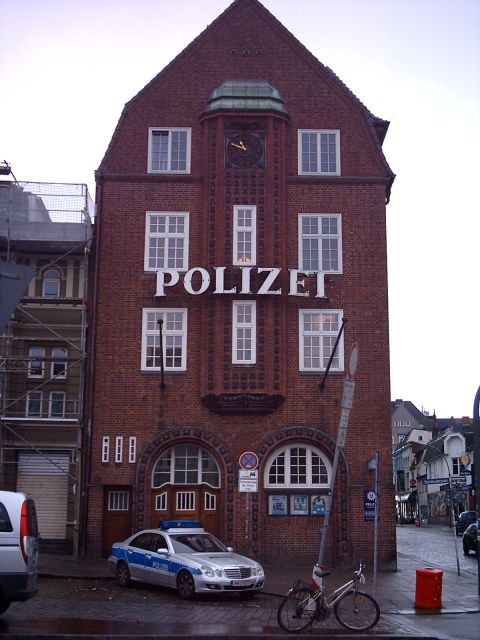CSI St. Pauli - Crime Scene St. Pauli - Starting at Millerntorplatz and entering St. Pauli’s darker past