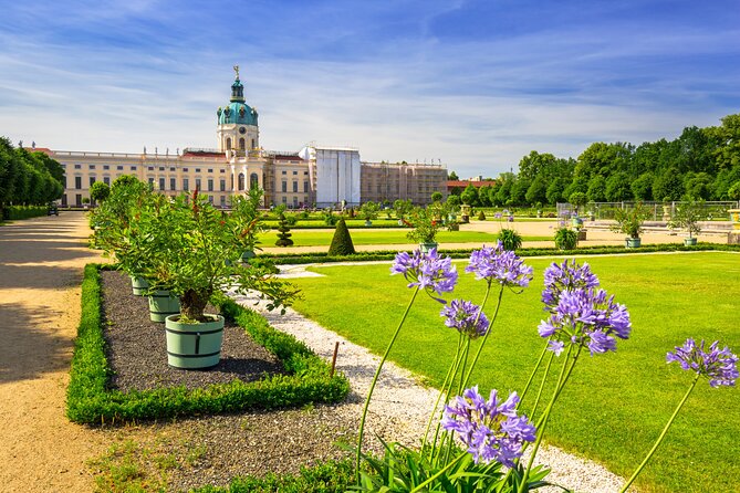 Deluxe Berlin: Hassle-Free Shore Tour from Warnemunde Cruise Port - Führerbunker, lunch, and a necessary pause